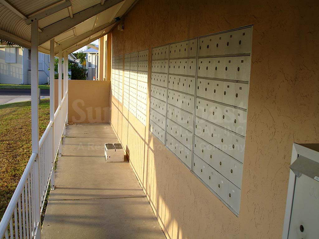 Palmetto Palms Postal Boxes